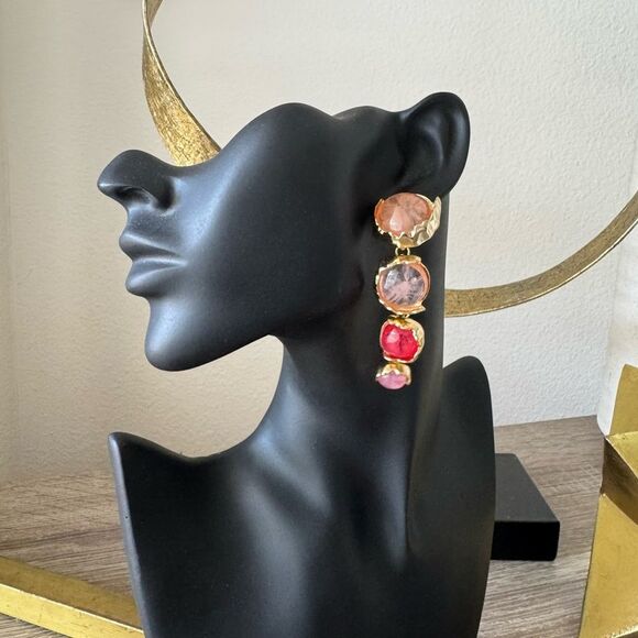 Elegant Gold and Pink Drop Earrings A1342 - Picture 3 of 3